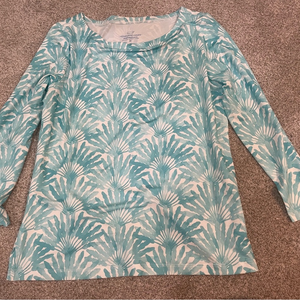 Vineyard Vines Performance Shirt NWOT